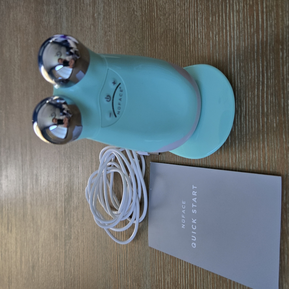 NuFace Facial Toning Device in Aqua with Accessories